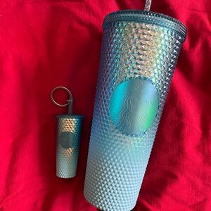 Matching Starbucks venti cup and keychain, brand new never used, blue gradient